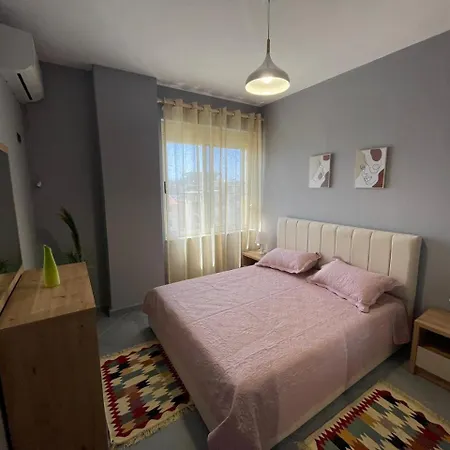 Seaview New Cozy Front * Durrës